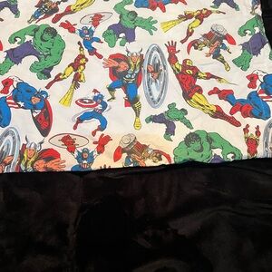 Marvel Heroes Kids Blanket - Red, Blue, Green, Yellow